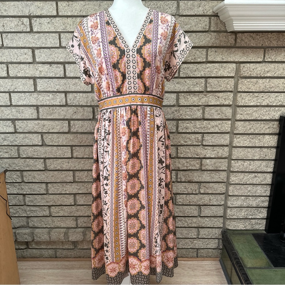 Nwt Gal Meets Glam Stunning Floral Dress Size 8 - Picture 2 of 14